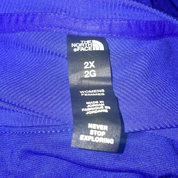 The North Face Dawndream Long-Sleeve Lightweight Athleisure Sport Flash Dry Top - Picture 3 of 3